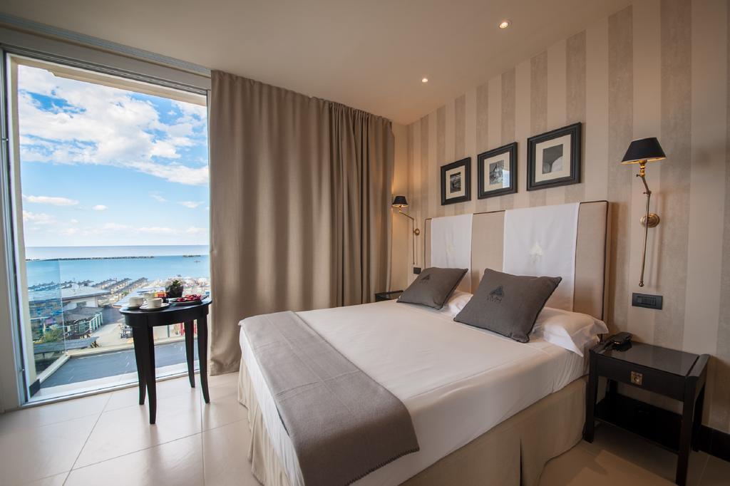 Hotel Vista Mare & Spa - Aperto Tutto L'Anno تْشيزيناتيكو المظهر الخارجي الصورة